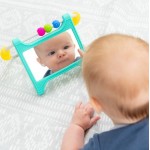 Peeka - Developmental Mirror - Mobi