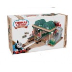 Thomas & Friends Wooden Railway - Knapford Station Passenger Pickup Playset