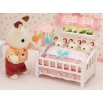 Sylvanian Families - Baby Crib with Mobile
