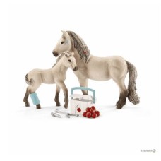Hannah's First-Aid Kit - Schleich 42752 Hannah's First-Aid Kit - Schleich 42752