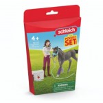 Mrs. Kramer with Foal - Schleich 42752 NEW in 2025